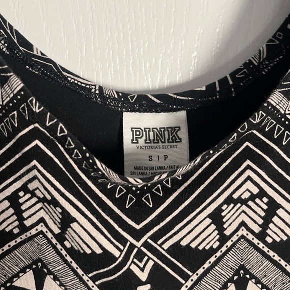 WOMENS PINK CROP TSHIRT - Picture 2 of 3